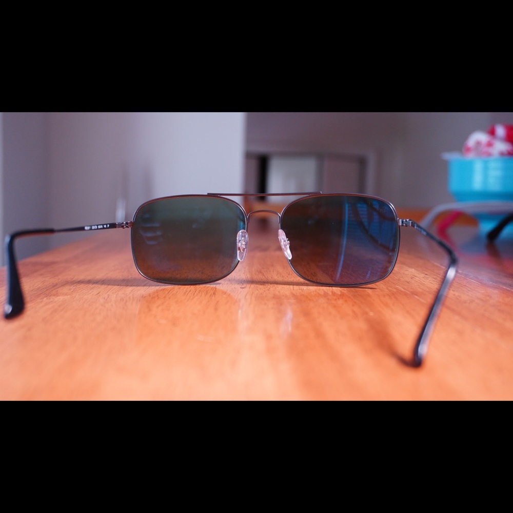 RayBan sunglasses - Picture 3 of 3